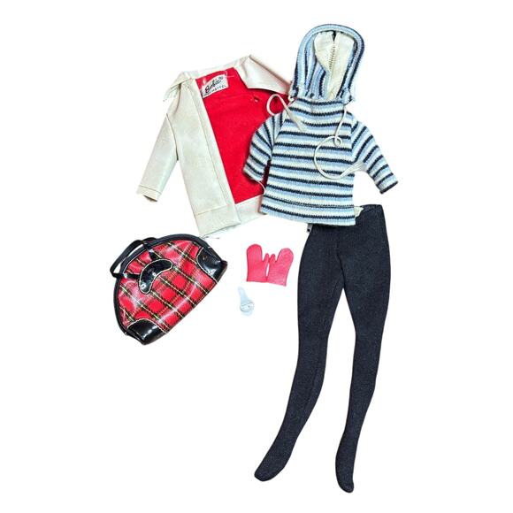 Vintage Barbie Winter Holiday #975 Coat Sweatshirt Tights Bag Gloves 60s FASHION - Picture 1 of 7